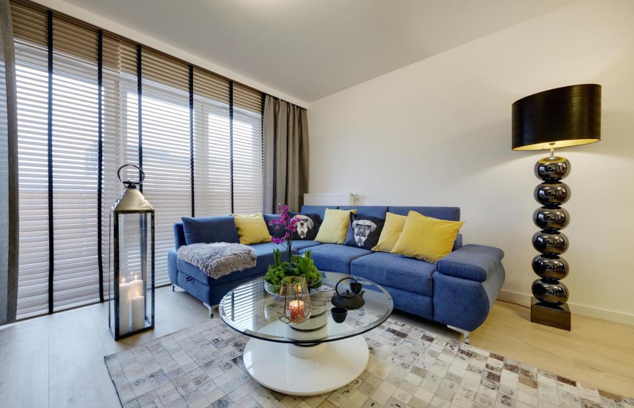 Seven Heaven Apartment คาโตวีตเซ ภายนอก รูปภาพ
